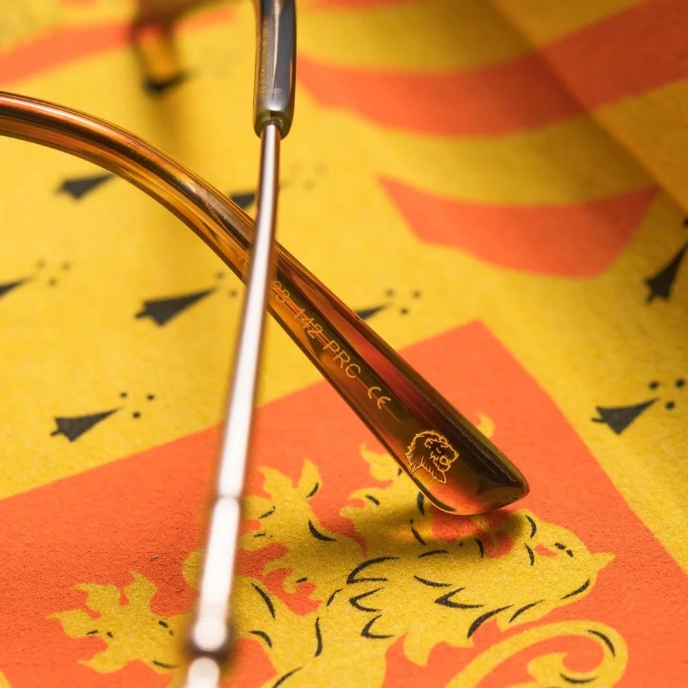 DIFF CHARITABLE EYEWEAR unisex Gryffindor™